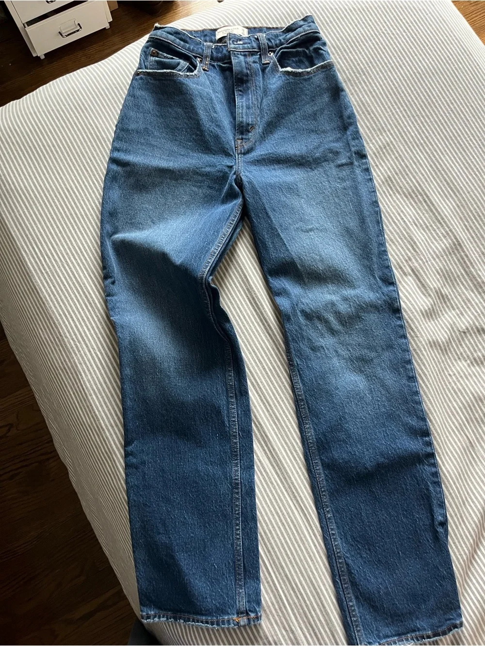 Abercrombie & Fitch Medium Blue Straight-Leg Jeans